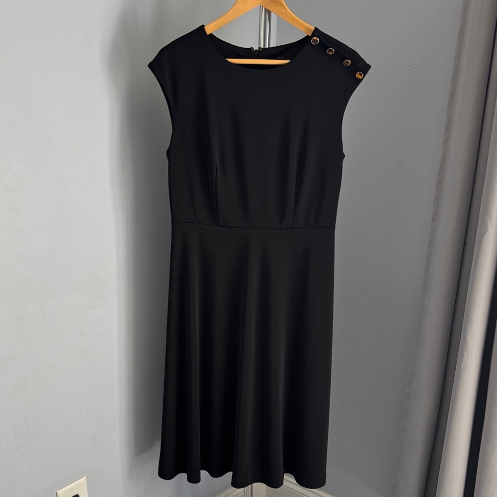Ann Taylor Black Sleeveless Midi Dress